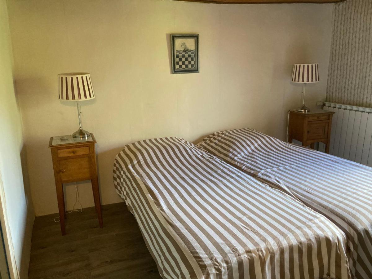 Le Bois Du Four Bed and Breakfast Arfeuilles Eksteriør billede
